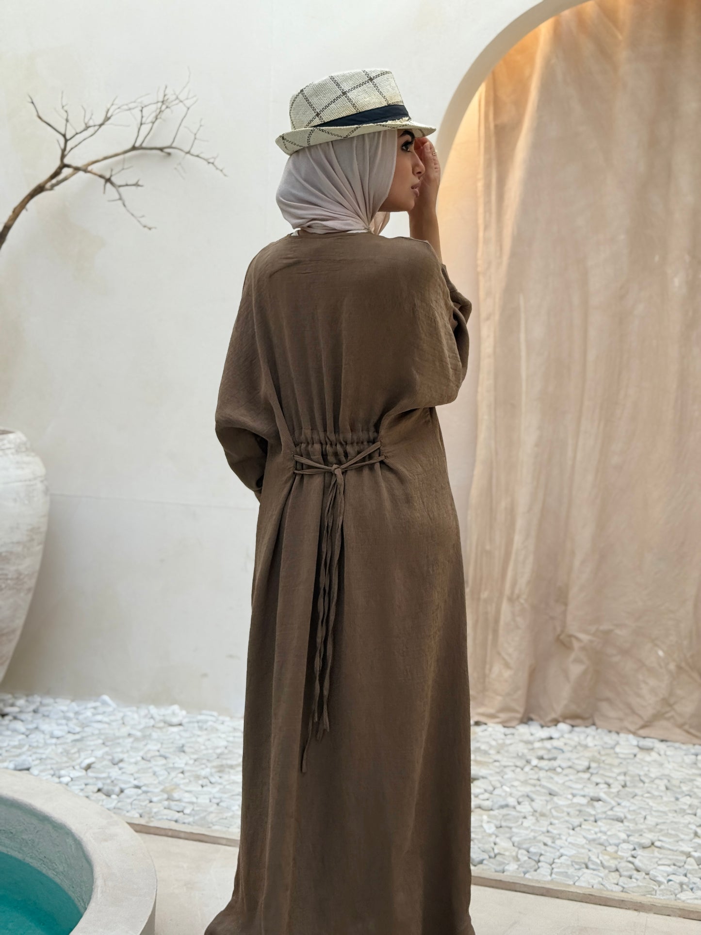 Feminine Fusion Dress In Chocolate