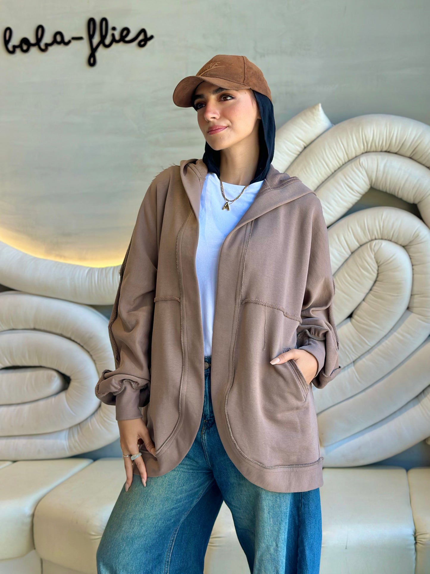 Hooded cardigan in cafè