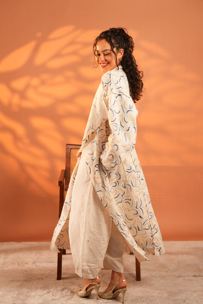 Serene Embroidered Coat In Off White