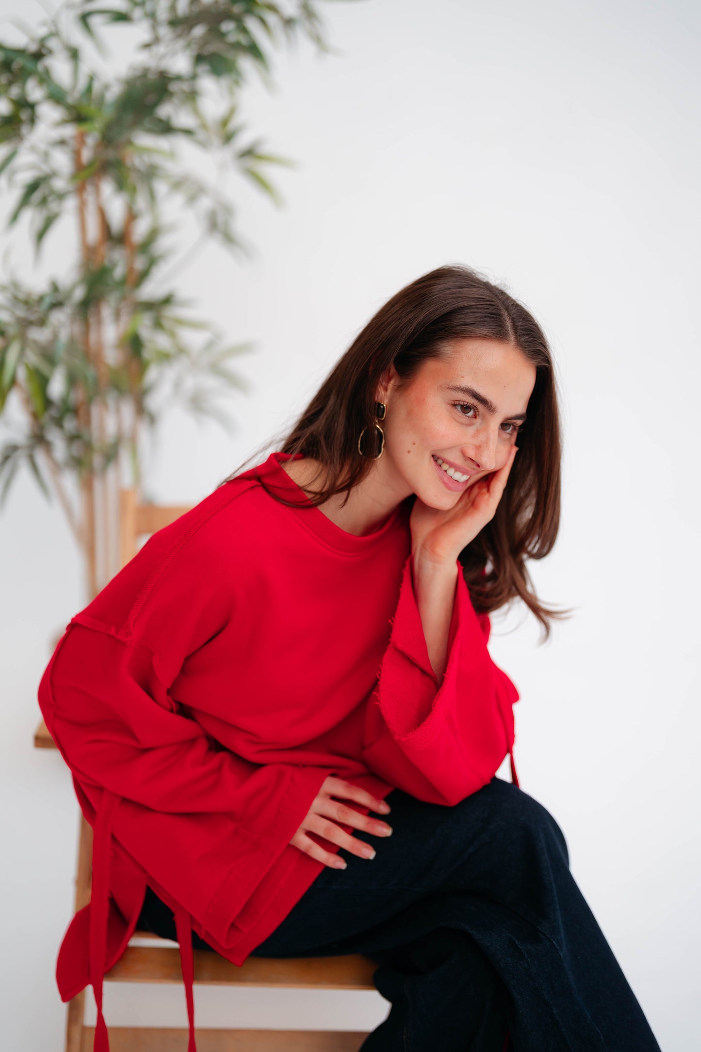 UBRAN COZY SWEATSHIRT CRIMSON RED