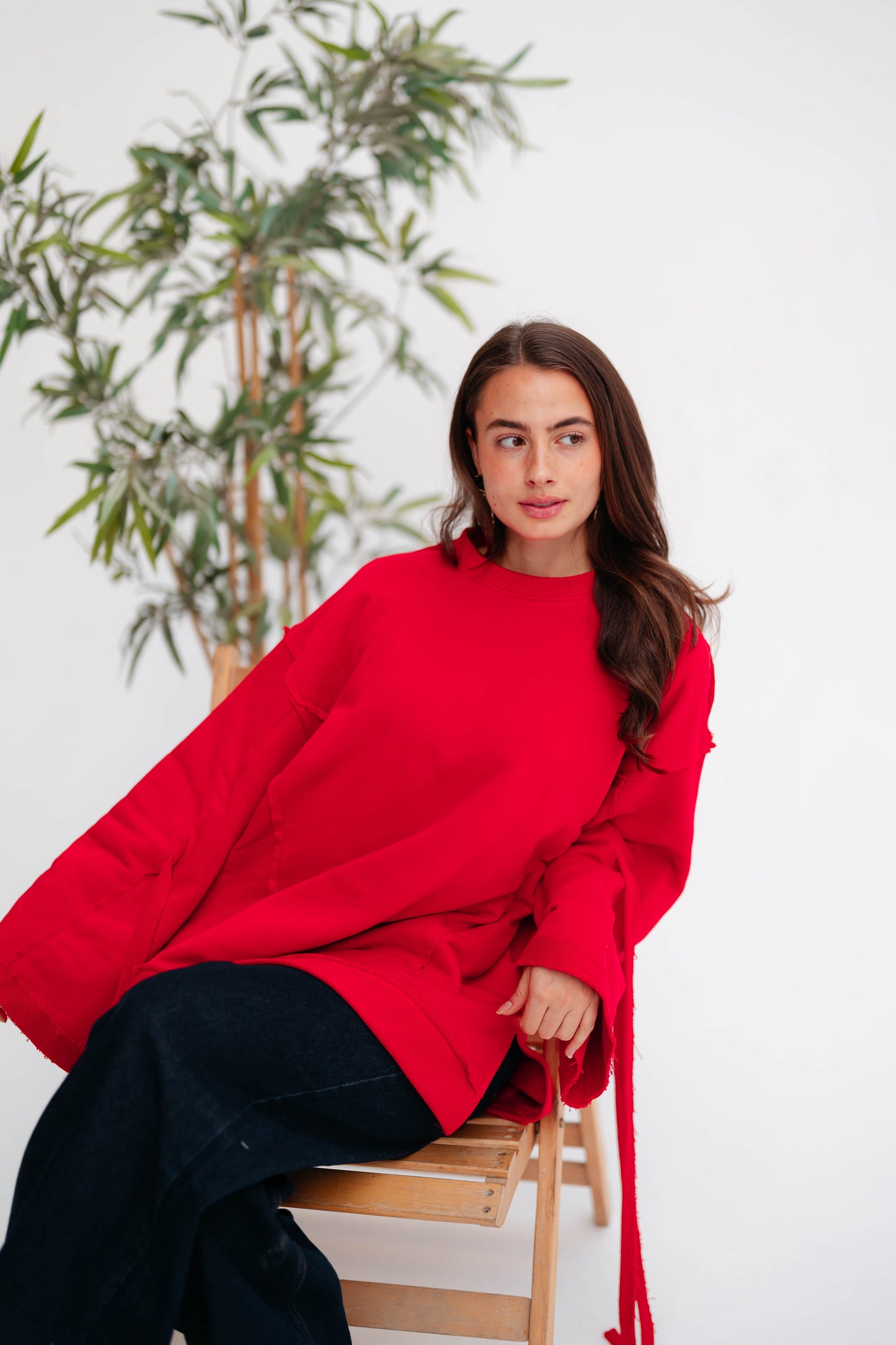 UBRAN COZY SWEATSHIRT CRIMSON RED