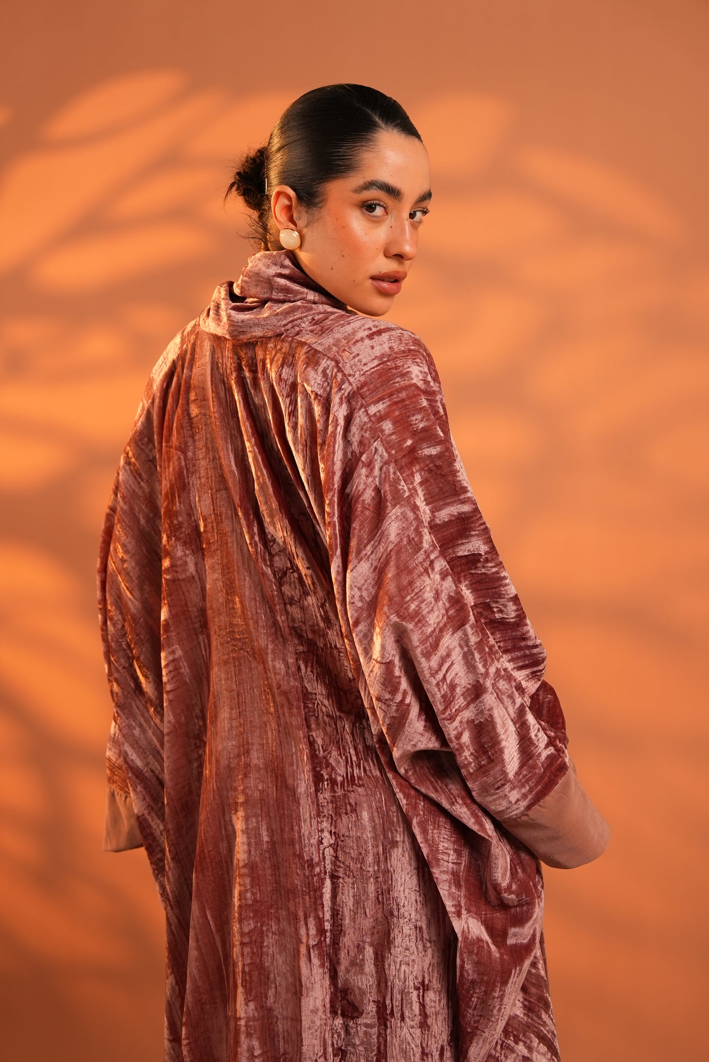 Lune Noir Kaftan In Pink