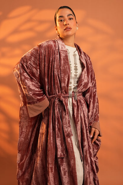 Lune Noir Kaftan In Pink