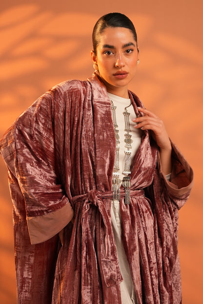 Lune Noir Kaftan In Pink