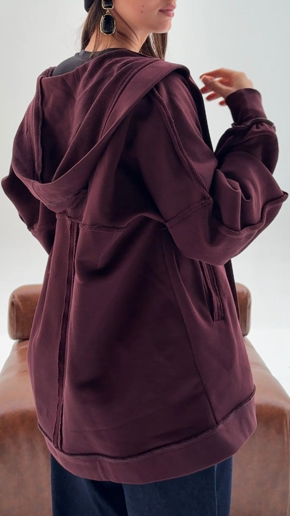 HOODED CARDIGAN IN MAROON