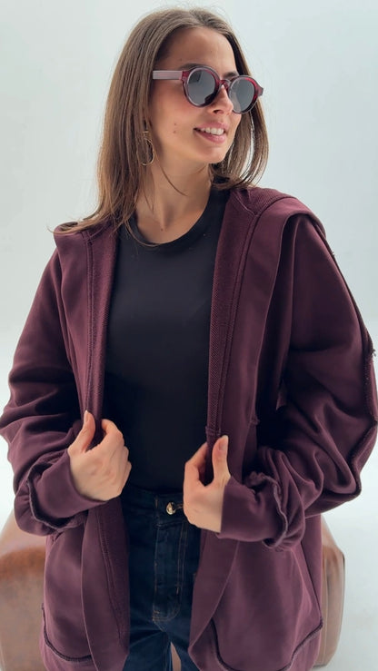 HOODED CARDIGAN IN MAROON