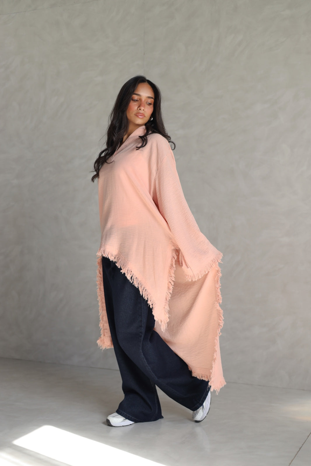 Solea fringe top peach fuzz