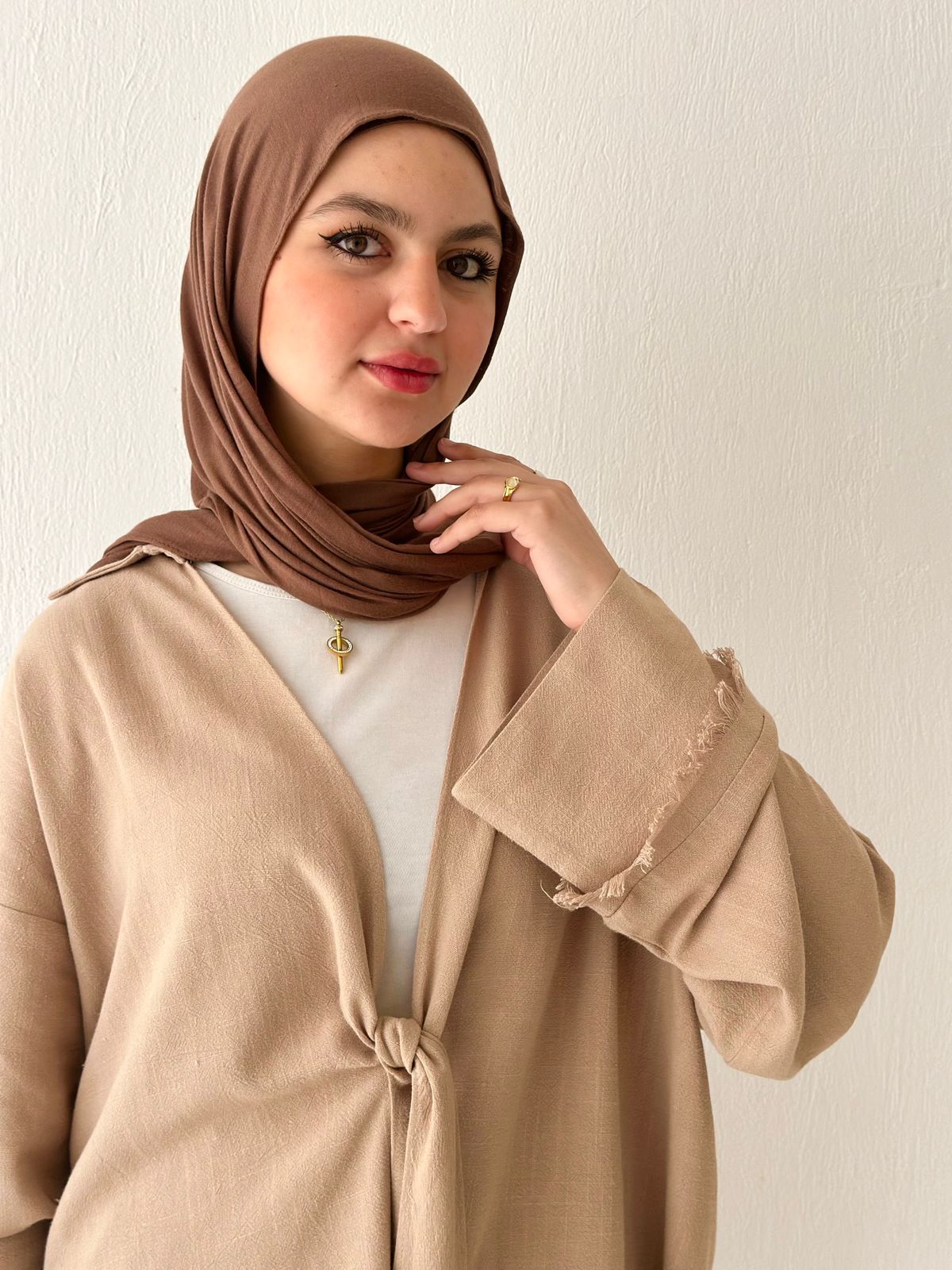 Front Knot Linen Set In Café