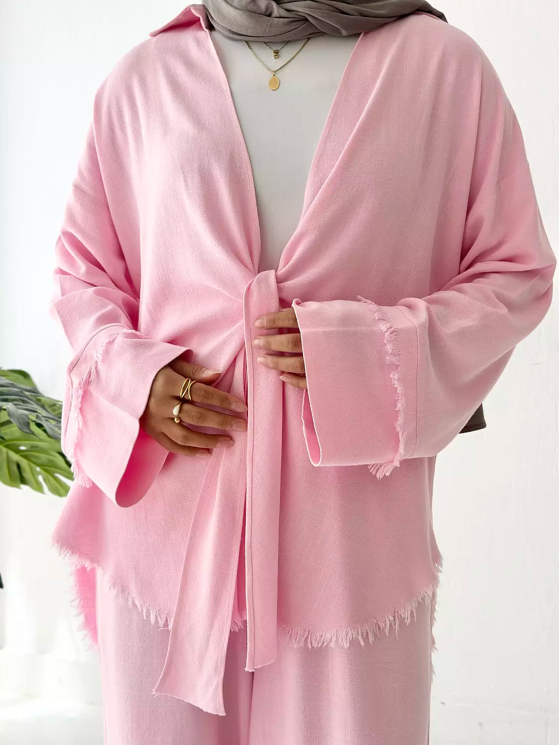 Front Knot Linen Set In Pink